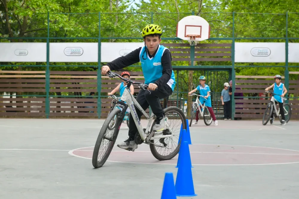 Hem Eğlen Hem Öğren