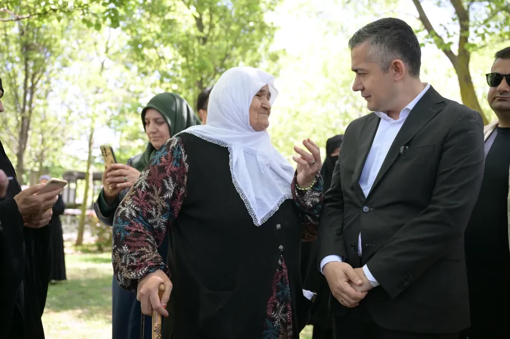 Eğlence Dolu Anneler Günü