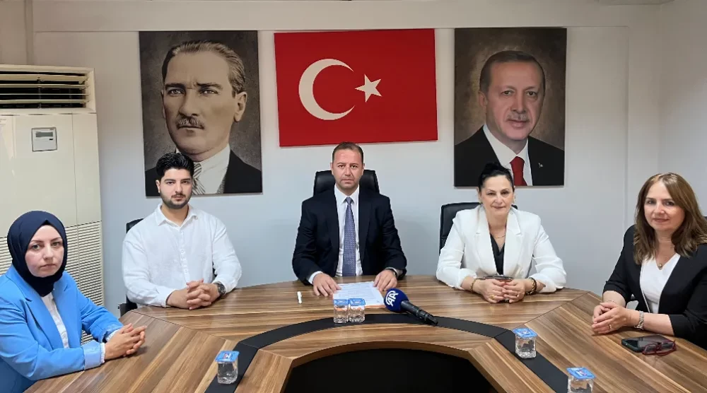 AK Parti Edirne’den 27 Mayıs Tepkisi: “Vesayetçi Zihniyeti Kınıyoruz”