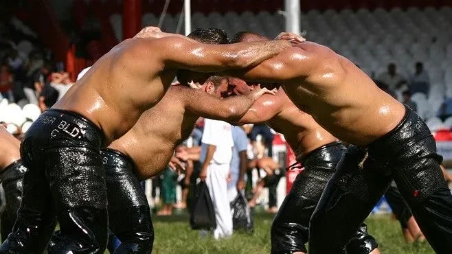 664. Kırkpınar Yağlı Güreşleri Biletleri Satışta