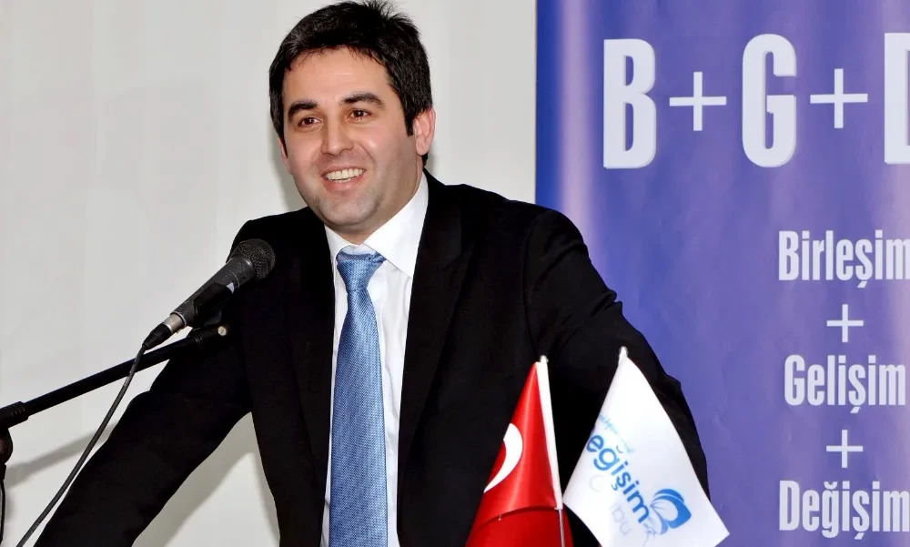 Kap, Genel Başkanlık Görevinden İstifa Etti