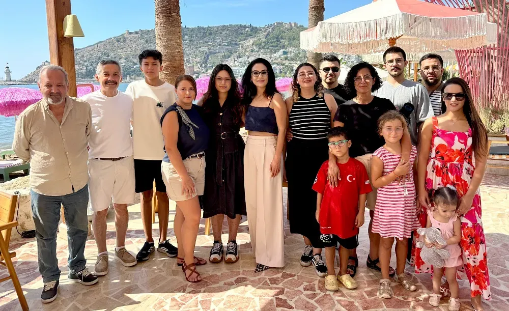 Mega TV Ailesi Yeni Sezona Merhaba Dedi