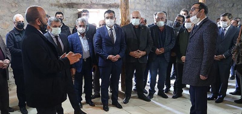 Ismail Haci Tekkesi’nde Yunus Emre Anildi