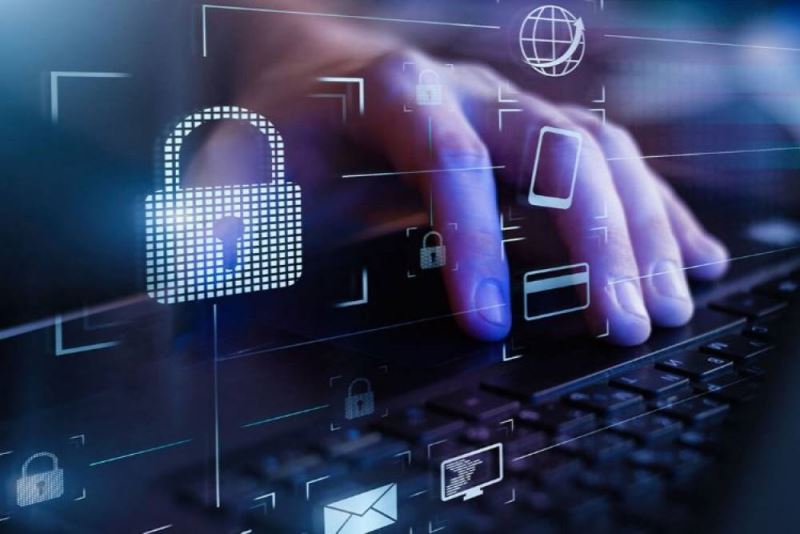 Hackerler çalisanlari kandiriyor