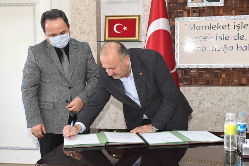 KADILAR SEHRI BILIM ILE SENLENIYOR