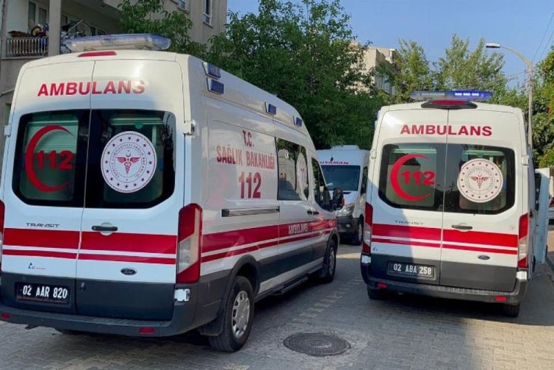 Adiyaman’da sevgililer birbirlerini biçakladi