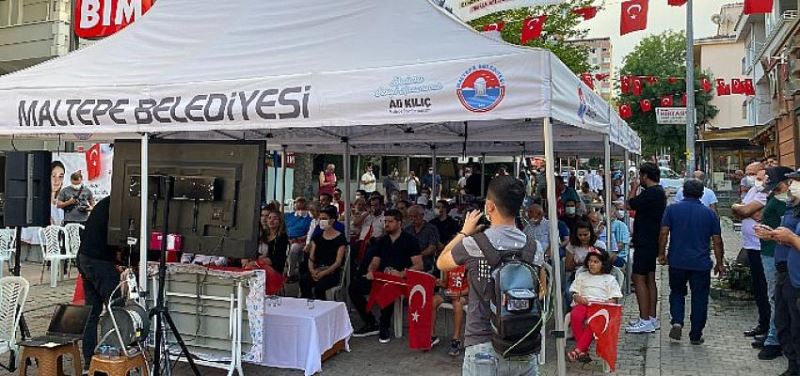 Buse Naz Çakiroglu’nun Maltepe’deki evinde madalya sevinci