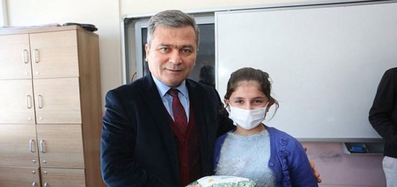 Minik Gönüller Simdi Simsicak