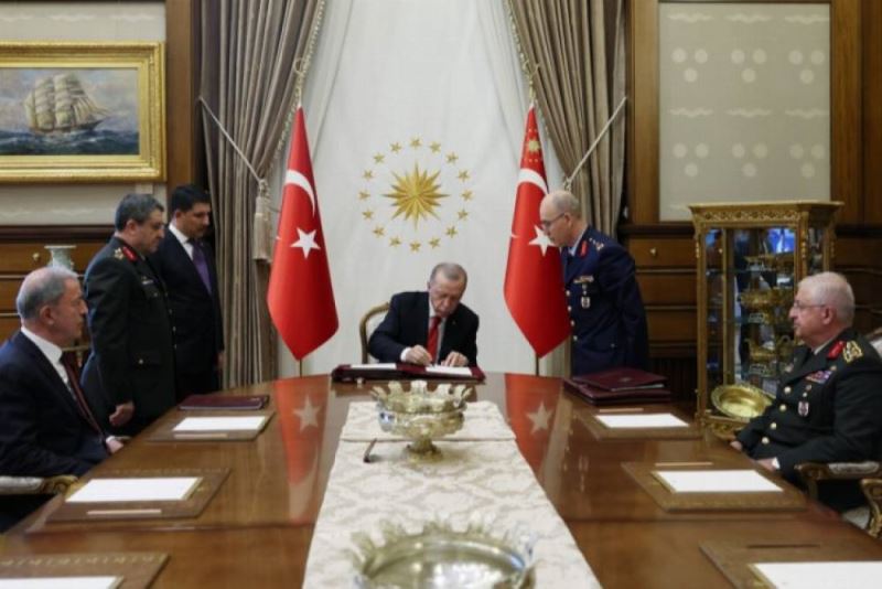 126 general ve amiral atamalari 