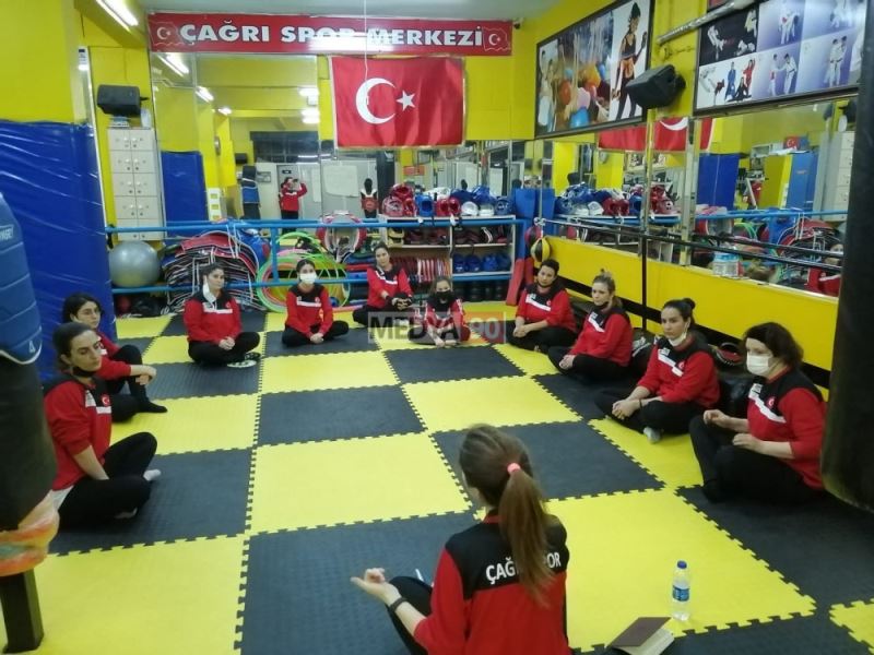 Ailede kadin siddet görüyorsa maalesef çocuklar da görüyor