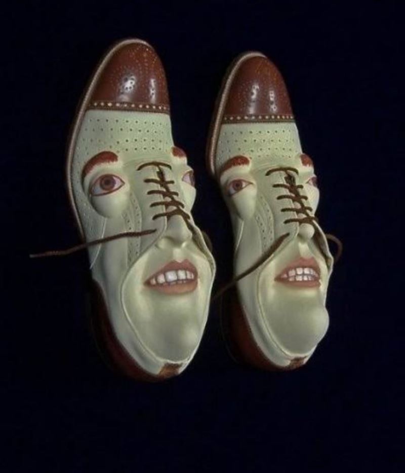 AYAKLAR BAS OLMUS BIZ GÖRMEYELI