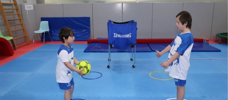 YESILVADI’DE DOWN SENDROMLU ÇOCUKLARA ÖZEL SPOR SEANSLARI