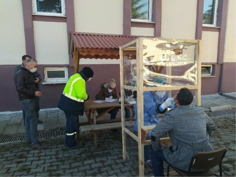 Tedbirler arttigi ilçede vakalar yüzde 60 azaldi