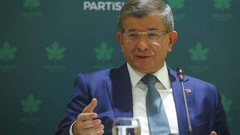 Ahmet Davutoglu büyük sok!