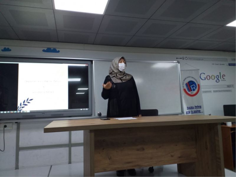 Haberini Oku sitesinden velilere yönelik anlamli seminer